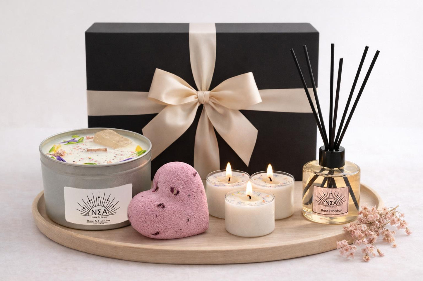 Wellness & Ritual-Set „Rose-Hibiskus-Vanille & Herzöffnende Liebe“